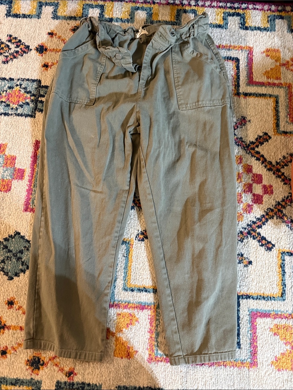 BiBi Olive Green Cropped Paperbag Waist Pants